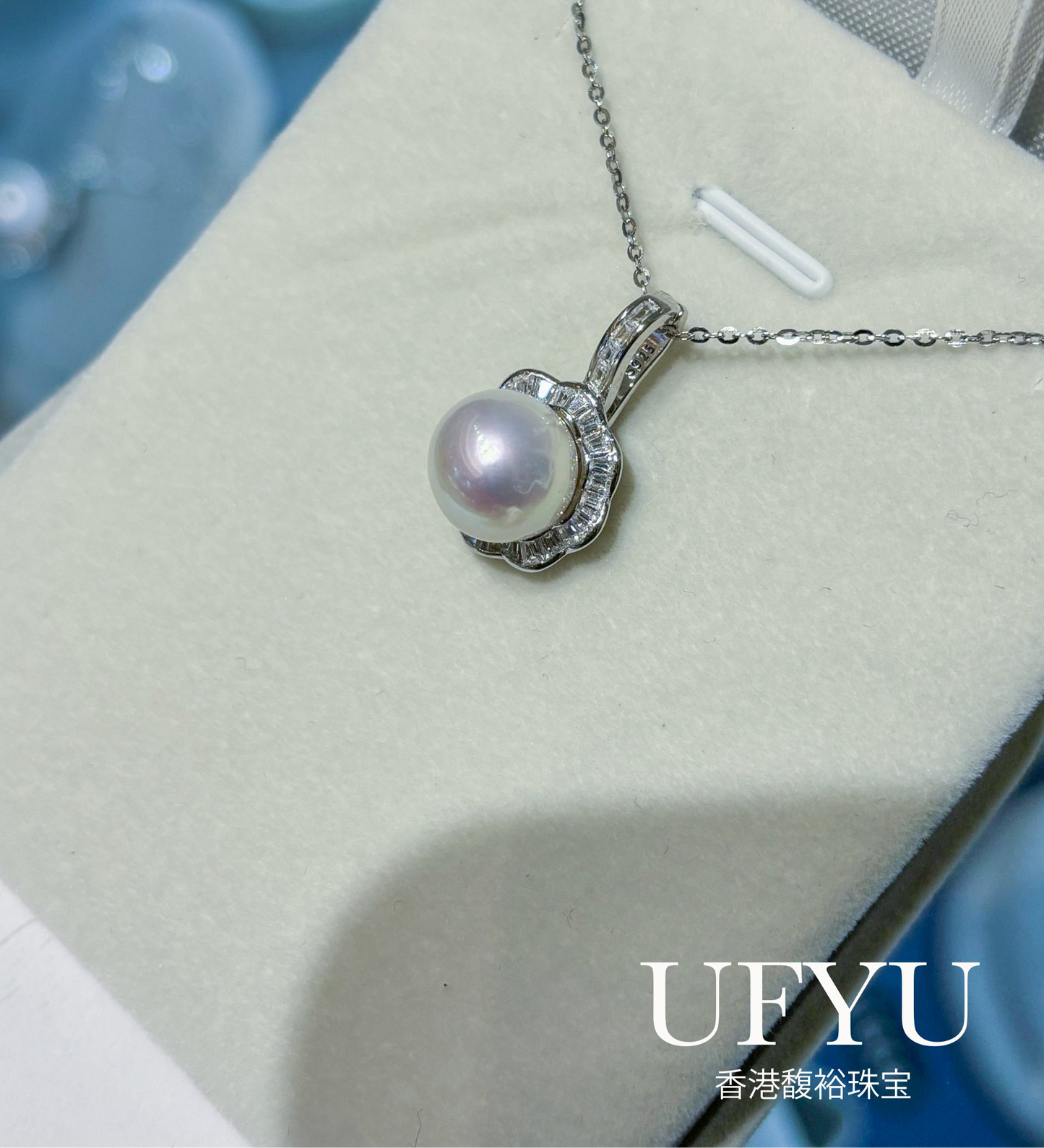 Handcrafted Earl Flower Design 10-11mm Natural Freshwater Round Pearl Sterling Silver Necklace with Diamond Accents for Women's Pendant