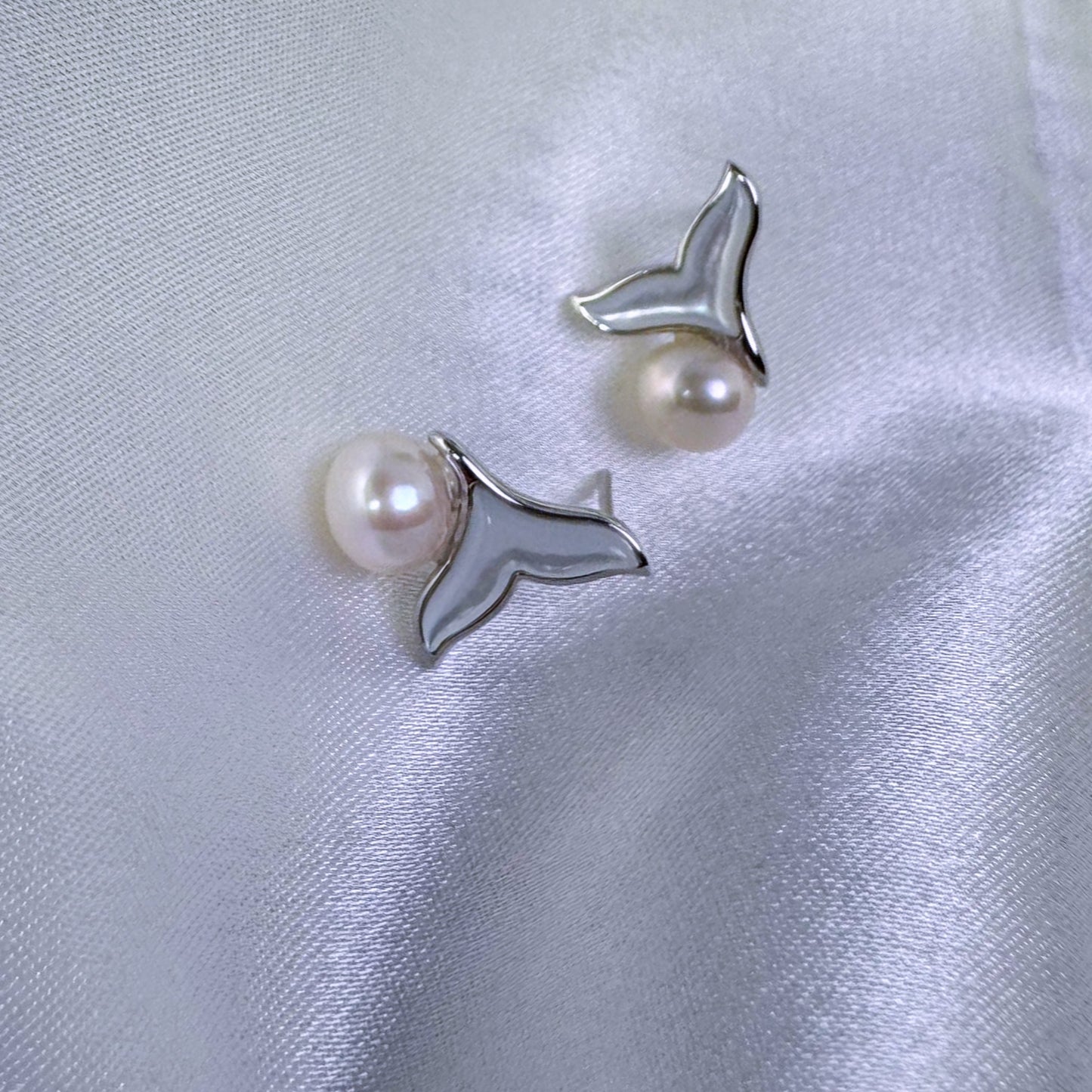 7mm size Natural Freshwater Pearl & Mother of Pearl Earrings: Ocean's Elegance