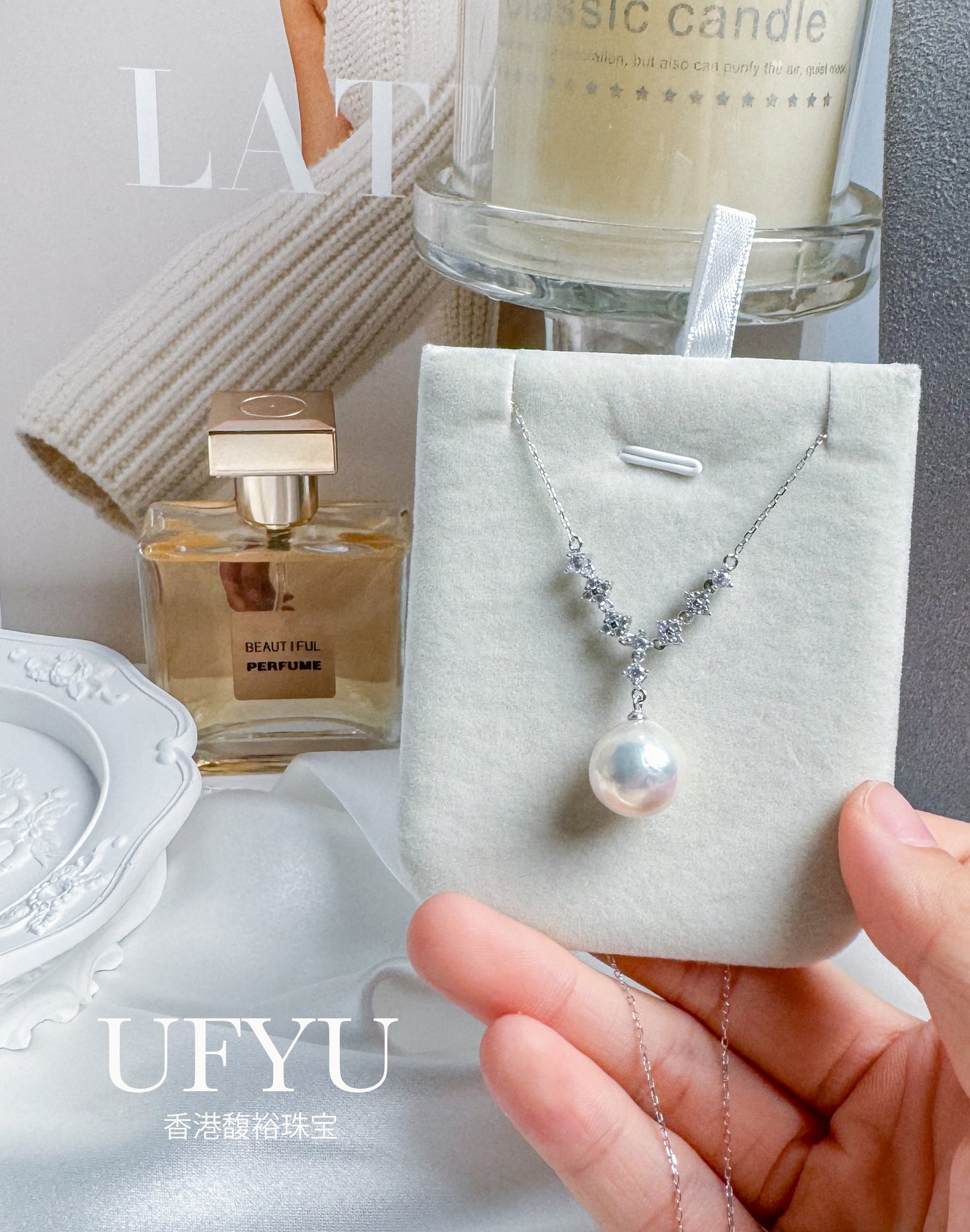 Round Freshwater Pearl Pendant Luxurious and Stylish Vintage Design Fashionable and Versatile Pearl Necklace Perfect for Moms and Wives